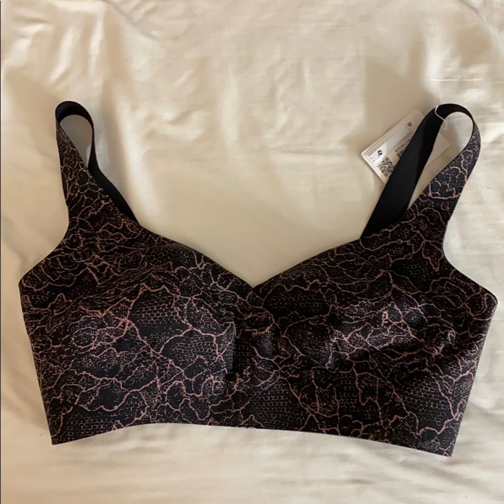 Lululemon bra-like nothing bra